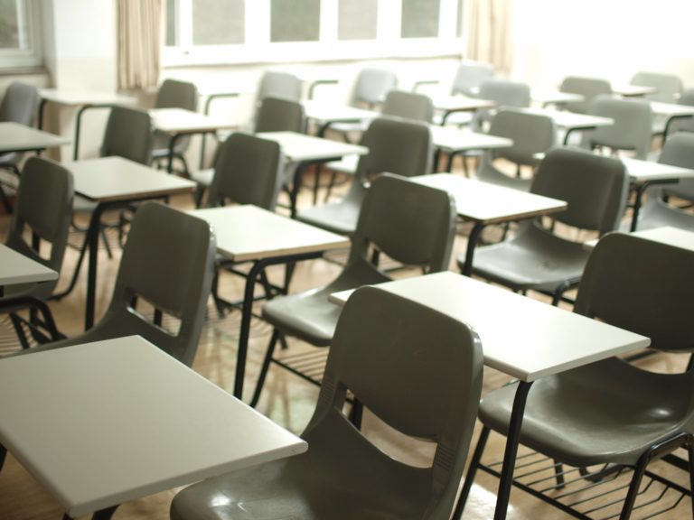 A private school in miami rejects covid-19 vaccinated teachers
